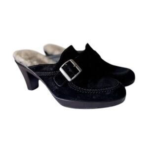 UGG Suede Leather Sheepskin Shearling Isabella Mule Clogs Heels Size 9.5 Black